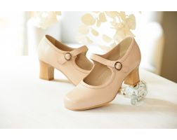 Womens Wide Fit Mid Heel Court Shoes - Ascot