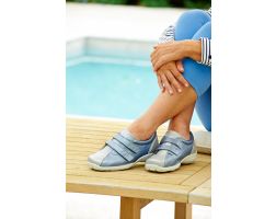 Womens Wide Fit Touch Strap Easy Access Flat Shoes - Bullfinch