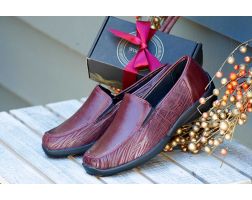Womens Wide Fit Stretch Fabric Slip On Shoes - Carlisle