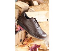 Mens Wide Fit Lace Up Trainer - Seb