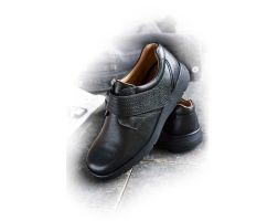 Mens Wide Fit Touch Strap Casual Shoes - Beaumont